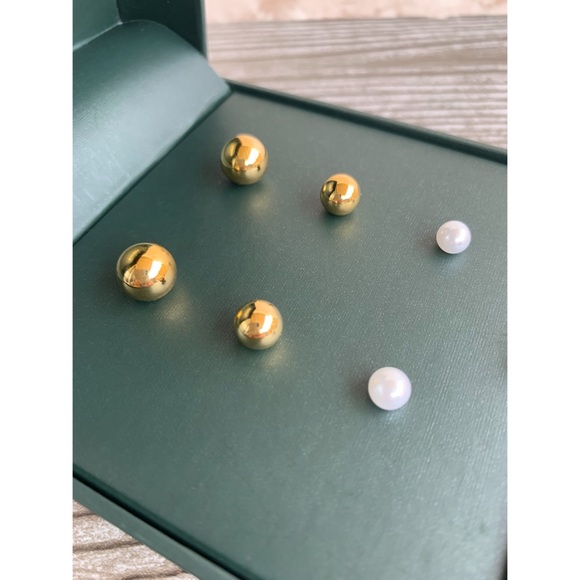 ‼️sold‼️Lauren Ralph Lauren Earring Set - Picture 4 of 8